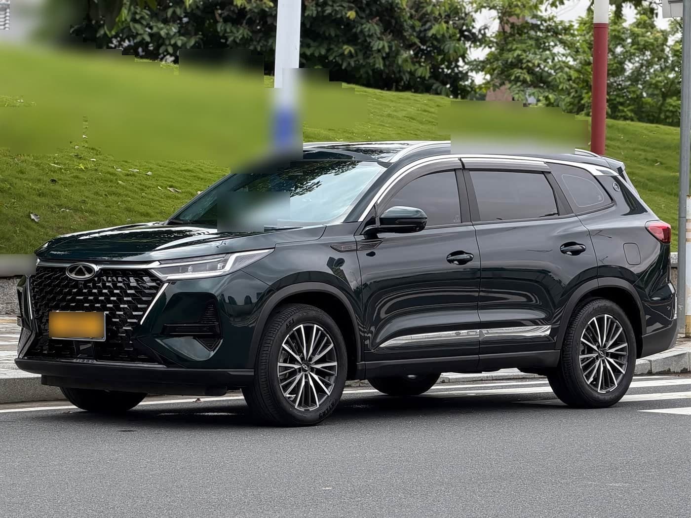 2024 Chery Tiggo 8 PRO front exterior