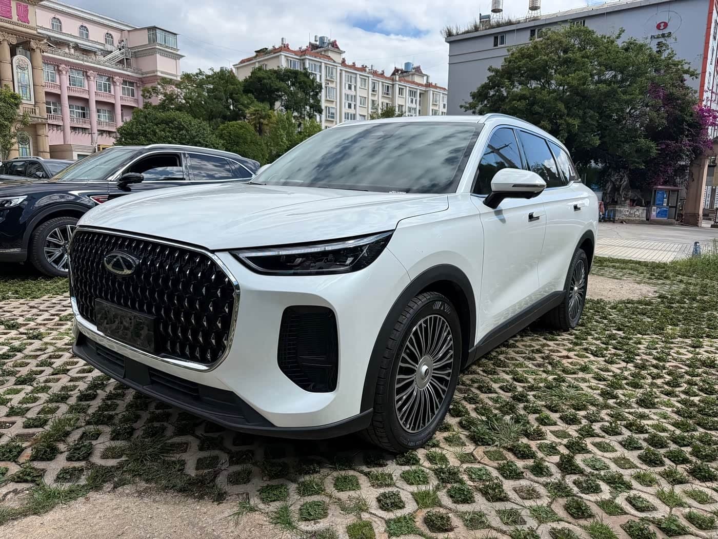 2025 Chery Tiggo 8L
