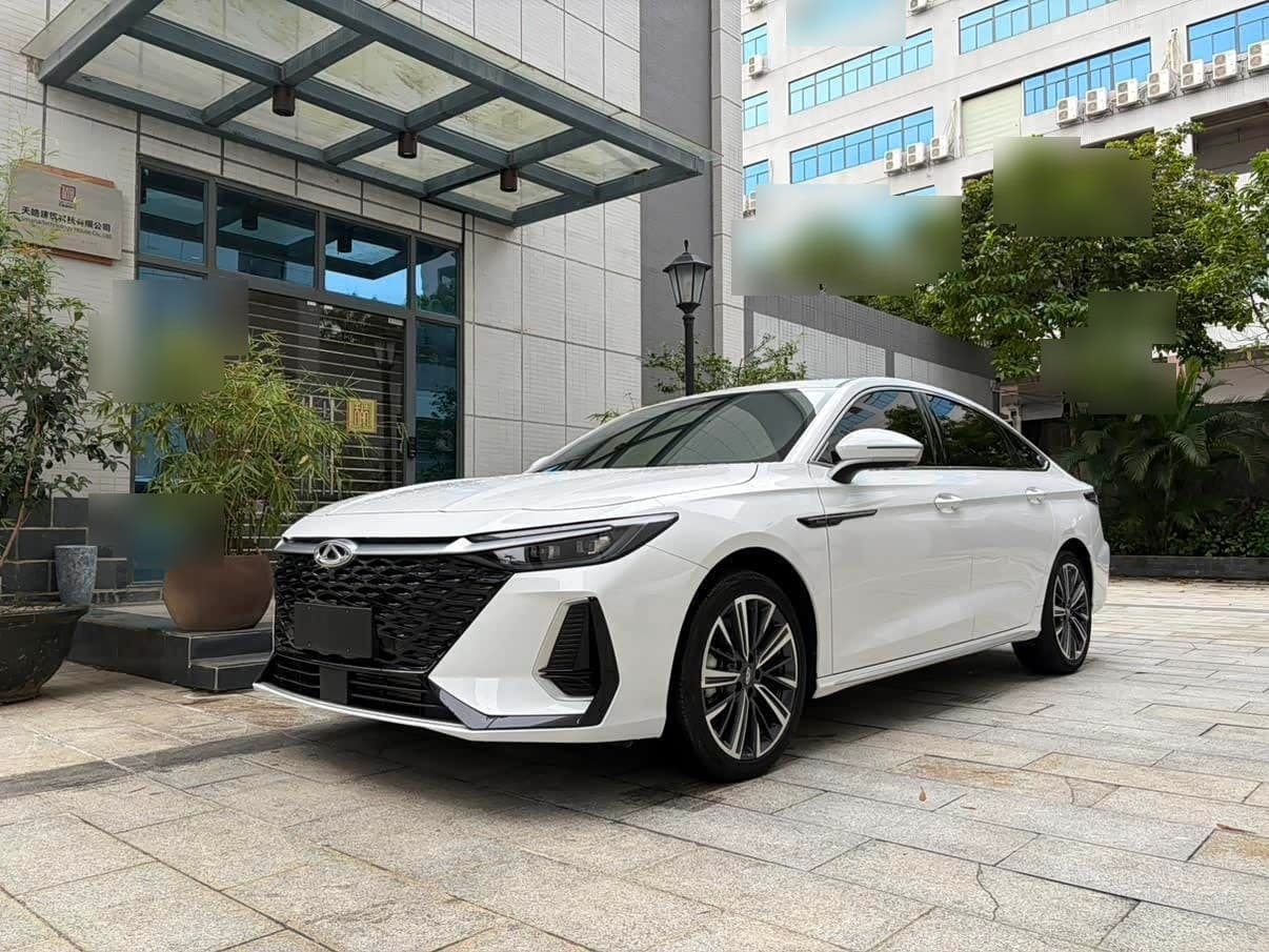 0 Chery Arrizo 8 front exterior