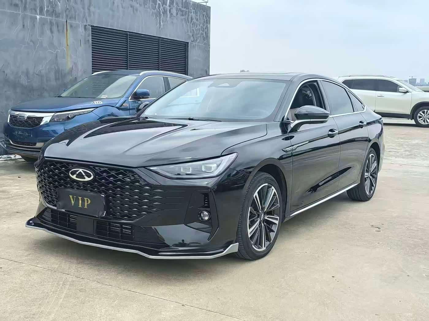 2025 Chery Arrizo 8 PRO front exterior