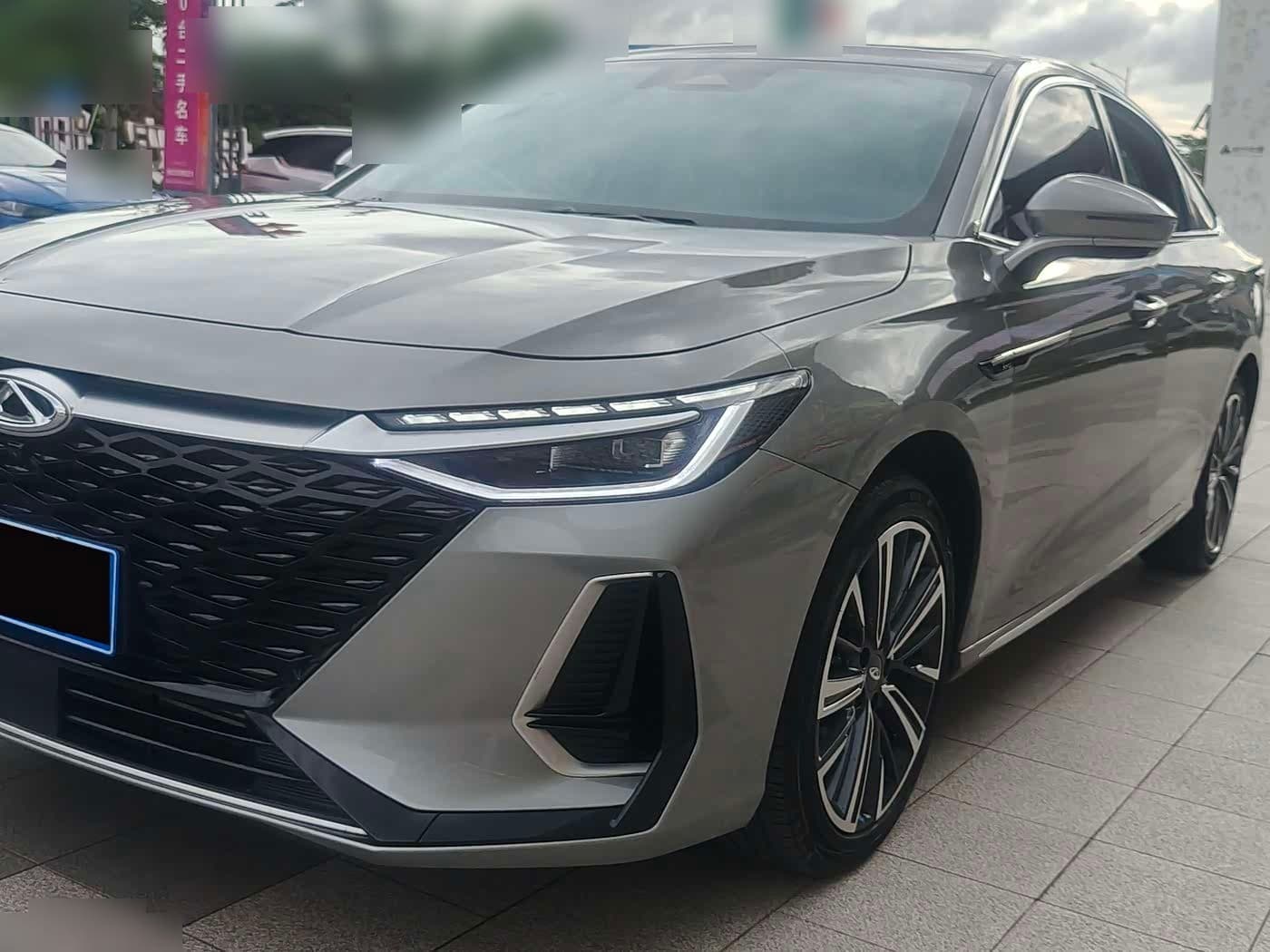 0 Chery Arrizo 8 front exterior