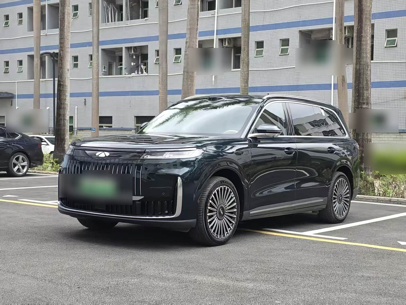 2025 Chery Fengyun Fengyun T11 front exterior
