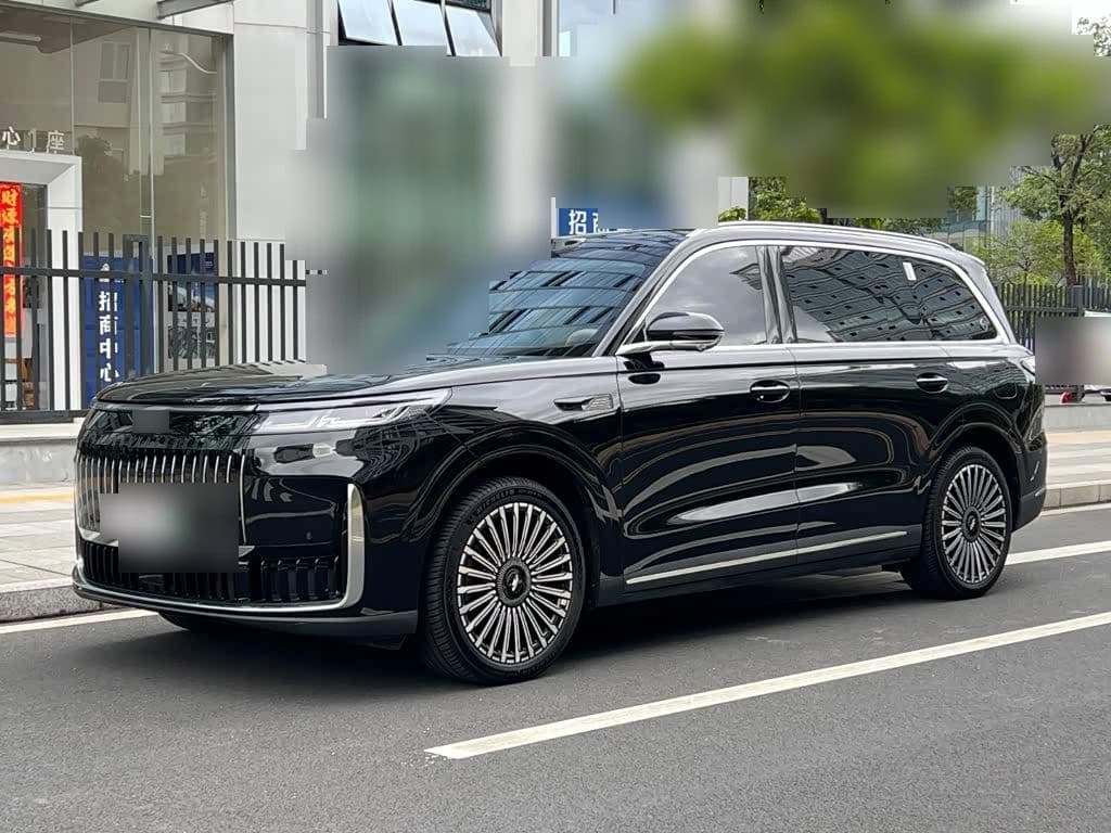 2025 Chery Fengyun Fengyun T11 front exterior