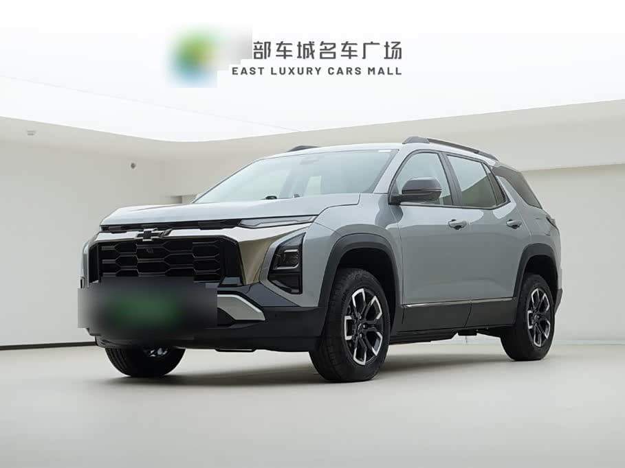 2024 Chevrolet Equinox Plus front exterior