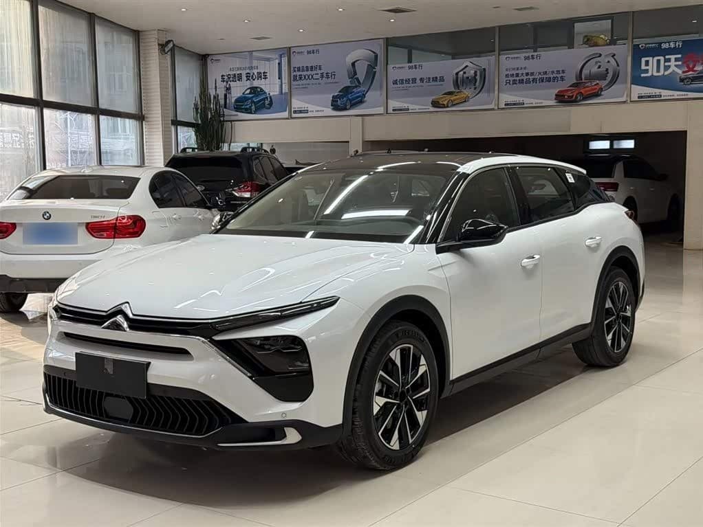 2024 Citroën Versailles C5 X