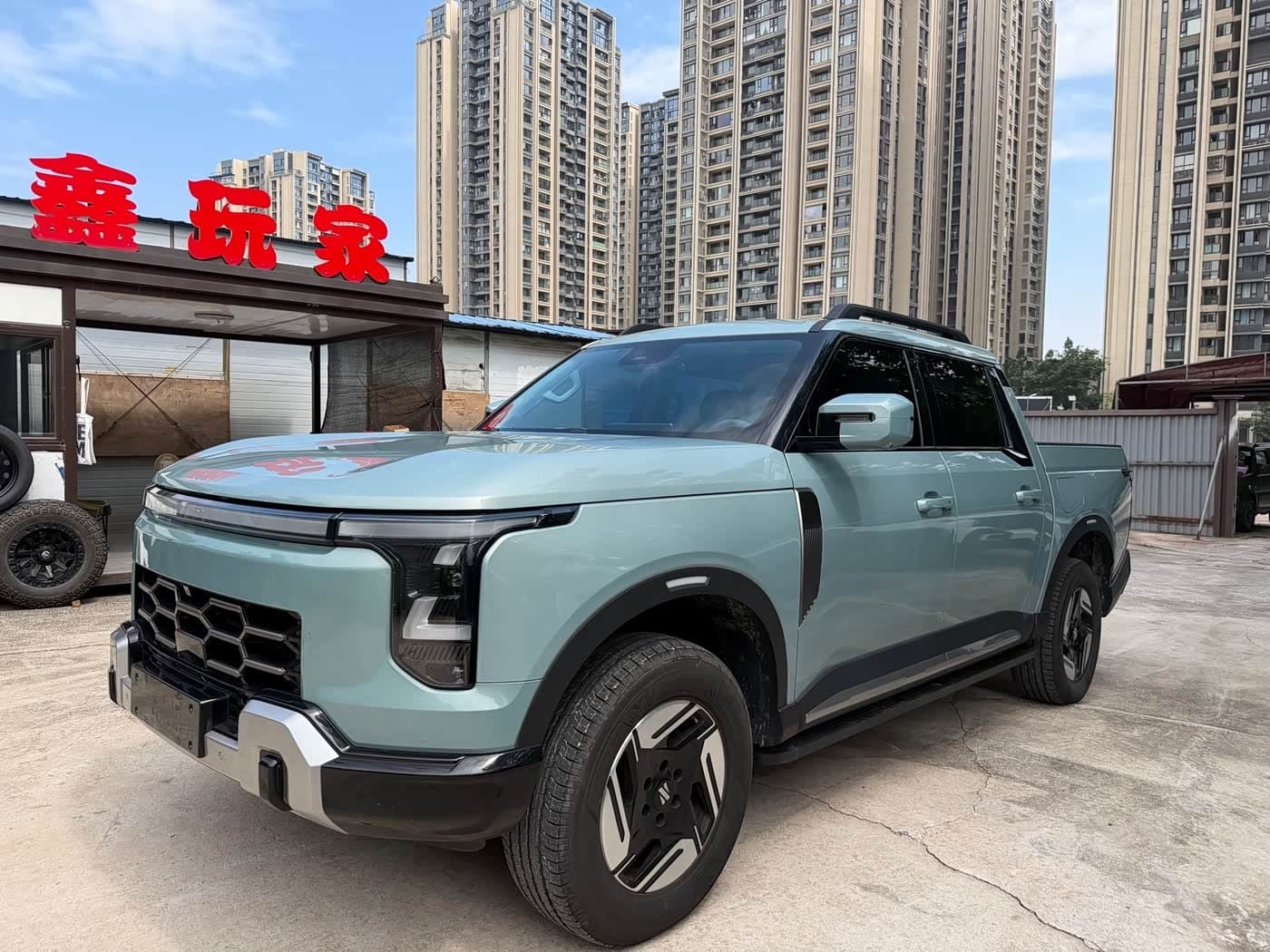 2025 Dongfeng Zhengzhou Nissan Z9 GE PHEV