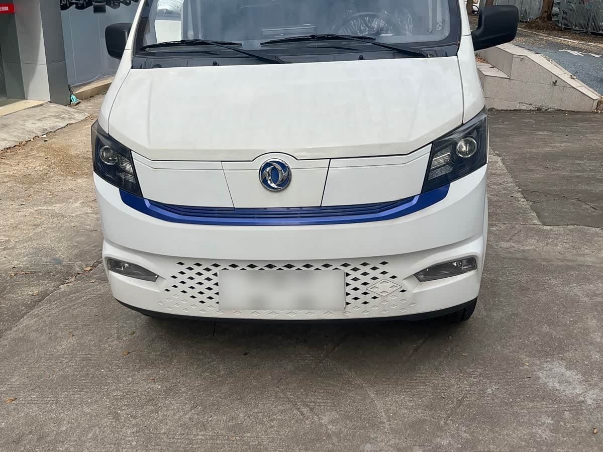 2024 Dongfeng Yufeng EM27 front exterior
