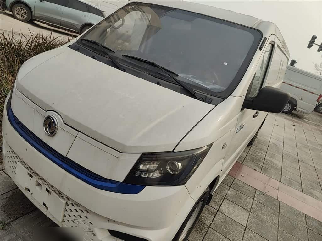 2024 Dongfeng Yufeng EM27