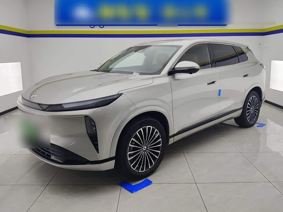 2025 Dongfeng Aeolus L8 front exterior
