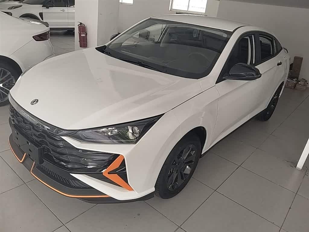 2024 Dongfeng Aeolus Yixuan