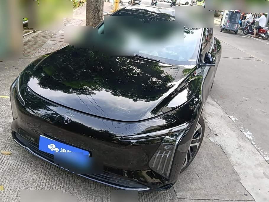 2024 Dongfeng Fengxing Stellar S7 front exterior