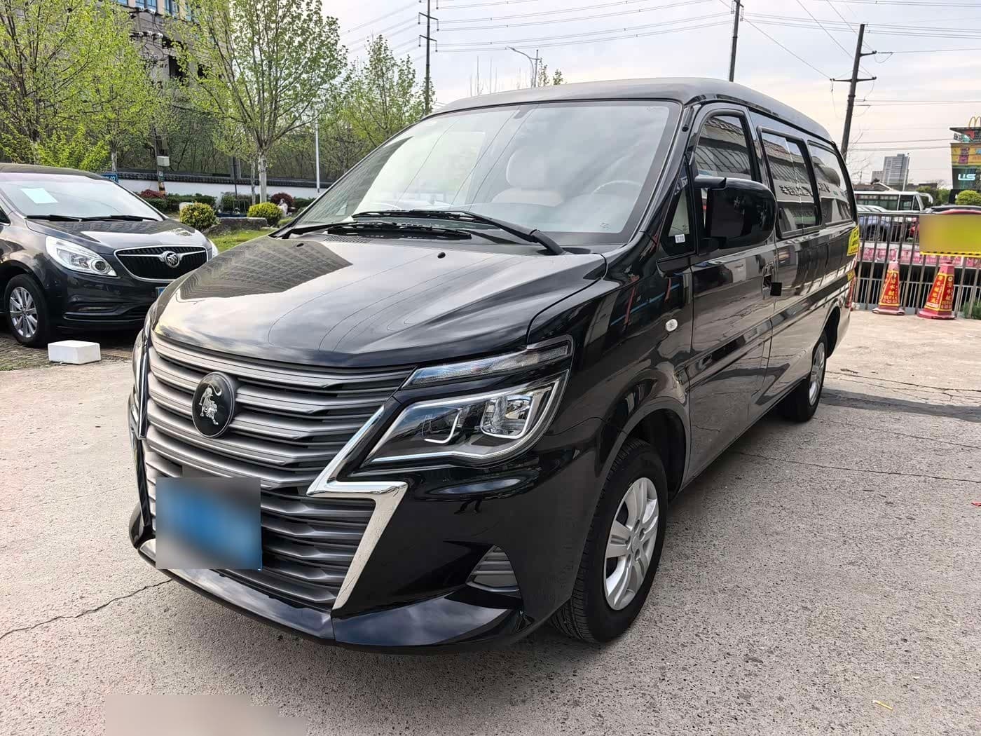 2023 Dongfeng Fengxing Lingzhi front exterior