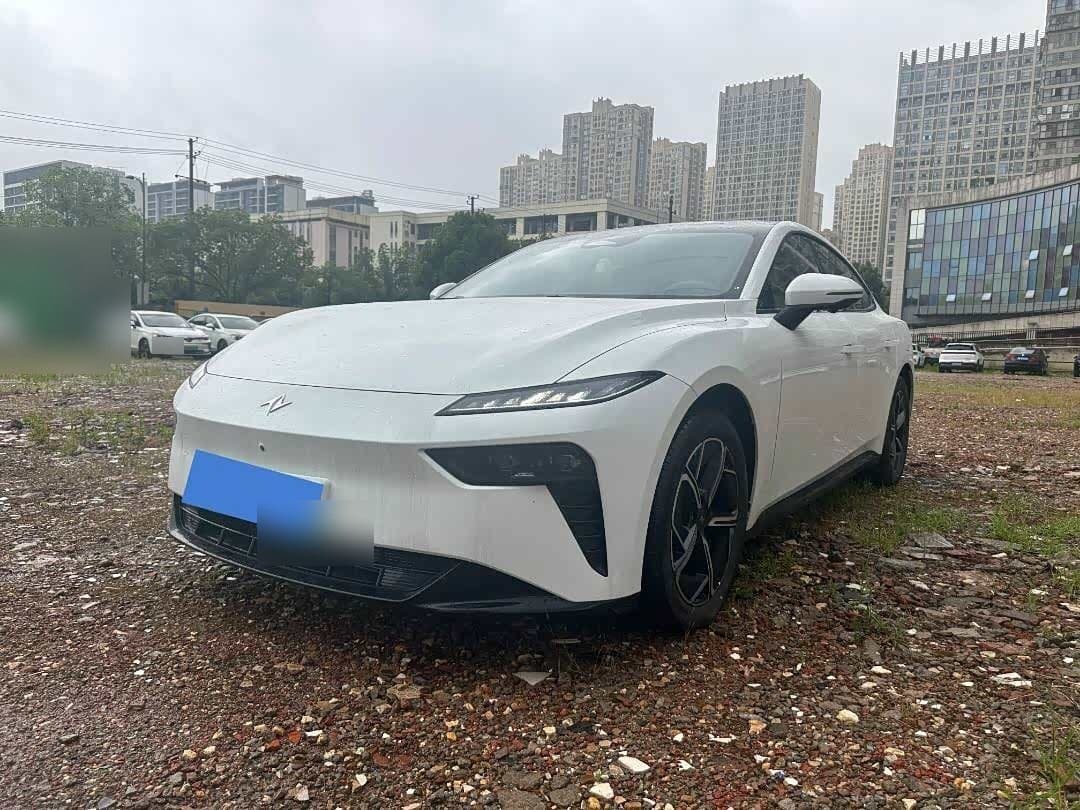 2025 Dongfeng Yipai eπ007 front exterior