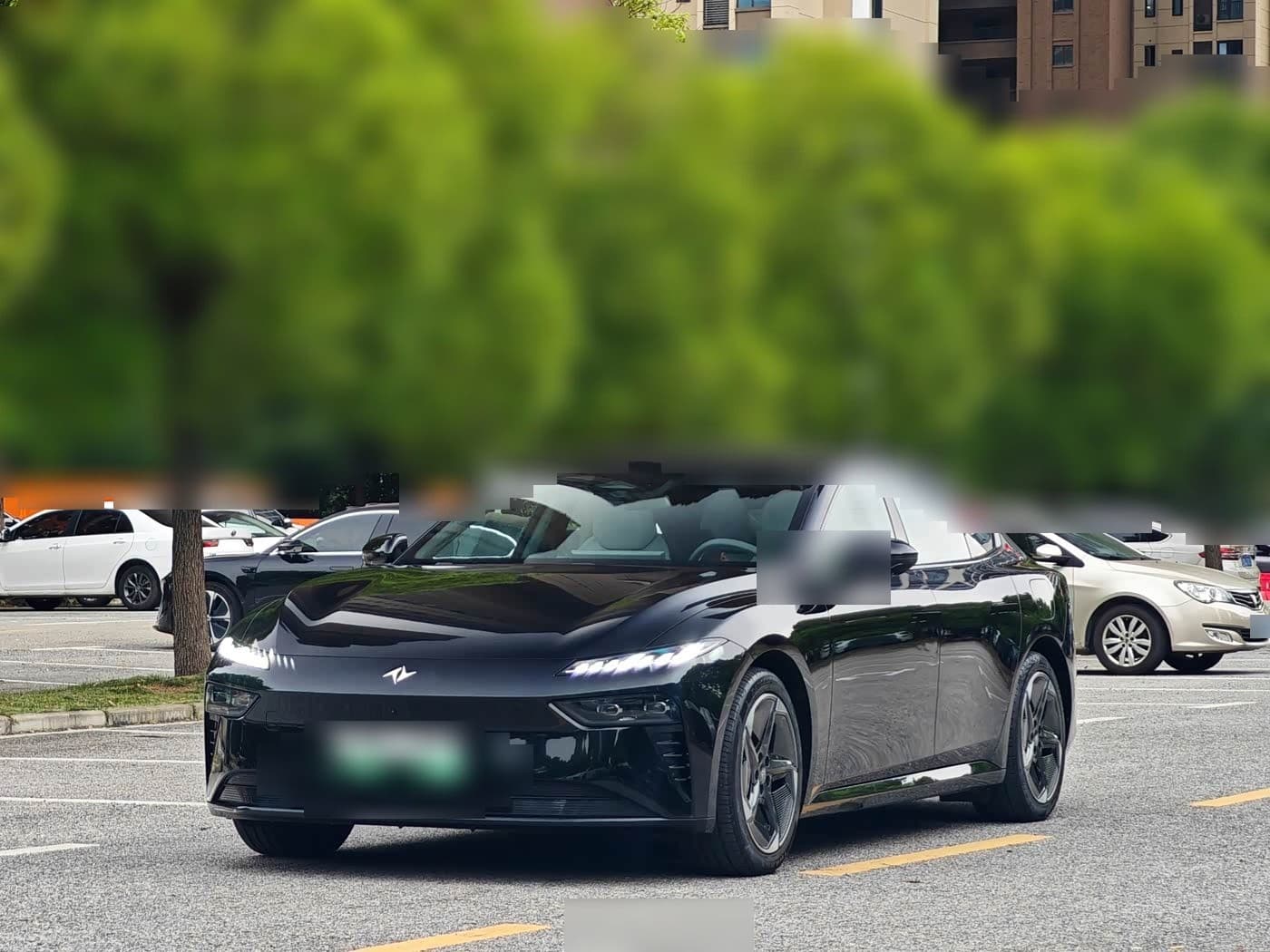 2024 Dongfeng Yipai eπ007 front exterior