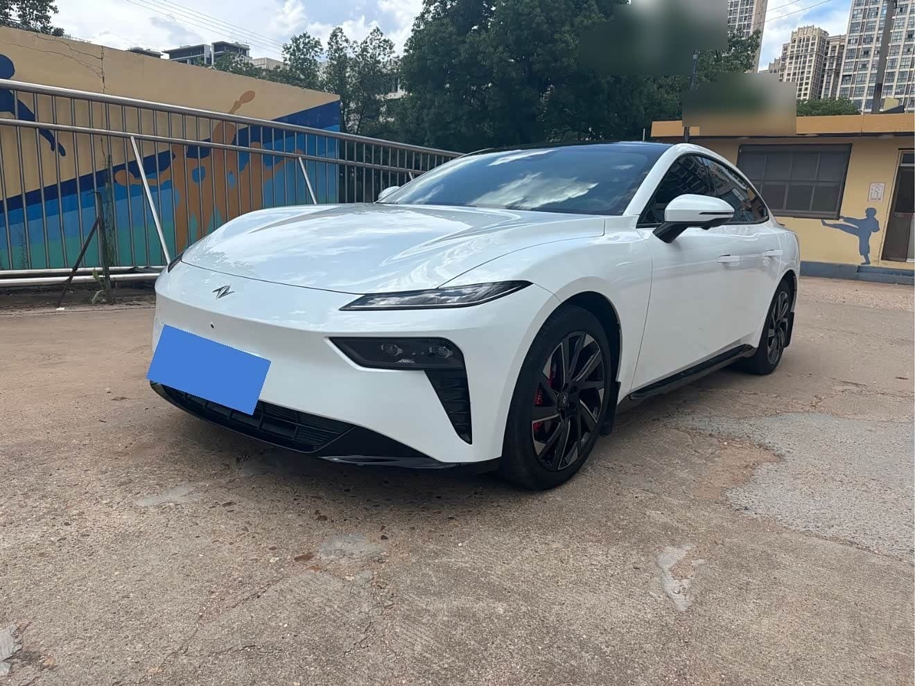 2025 Dongfeng Yipai eπ007 front exterior