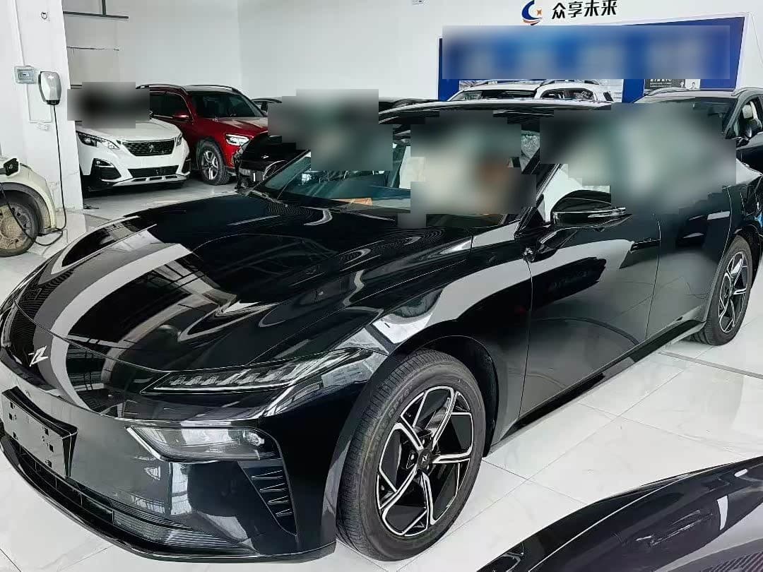 2025 Dongfeng Yipai eπ007 front exterior