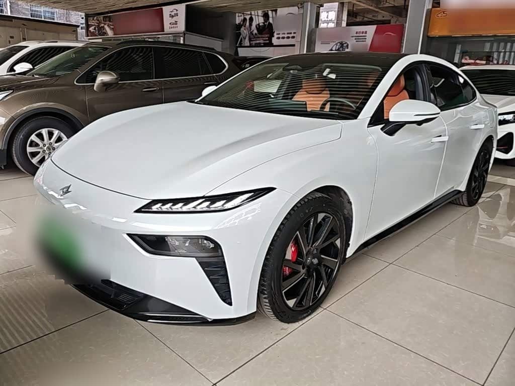 2025 Dongfeng Yipai eπ007 front exterior