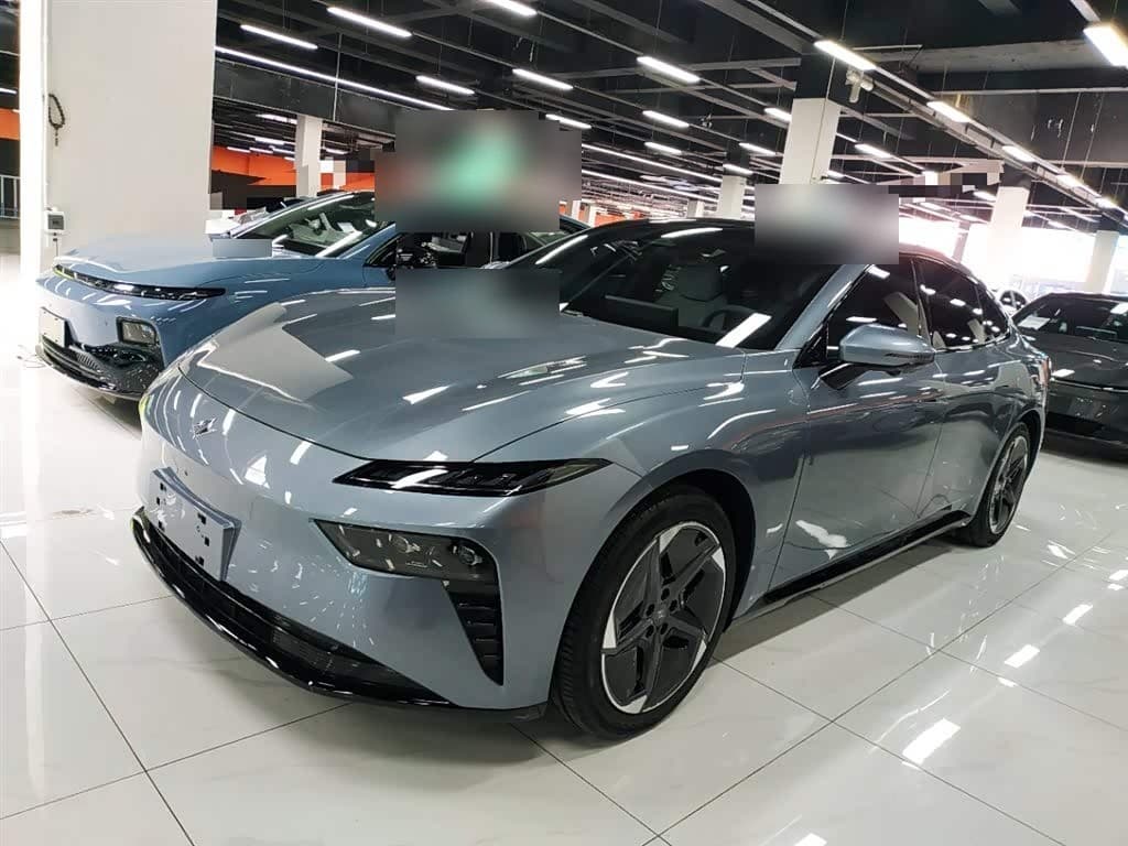 2024 Dongfeng Yipai eπ007 front exterior