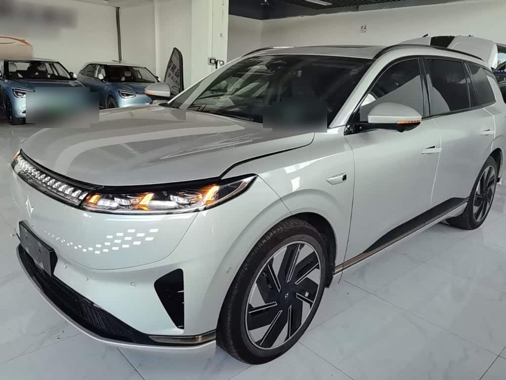 2024 Dongfeng Yipai eπ008