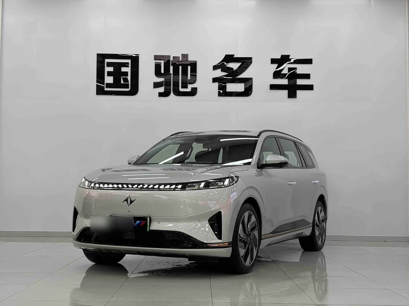 2024 Dongfeng Yipai eπ008 front exterior