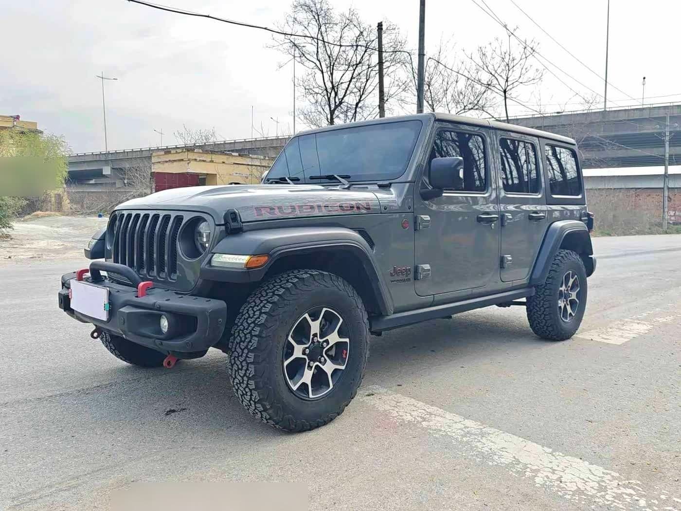 2020 Jeep Wrangler front exterior