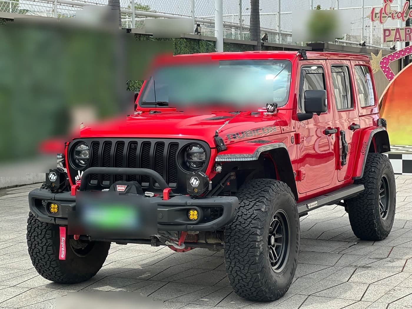 2020 Jeep Wrangler front exterior