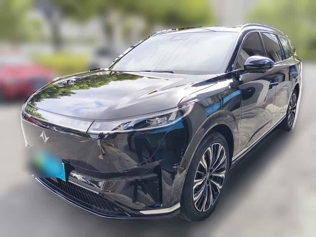 2025 Dongfeng Yipai eπ008 front exterior