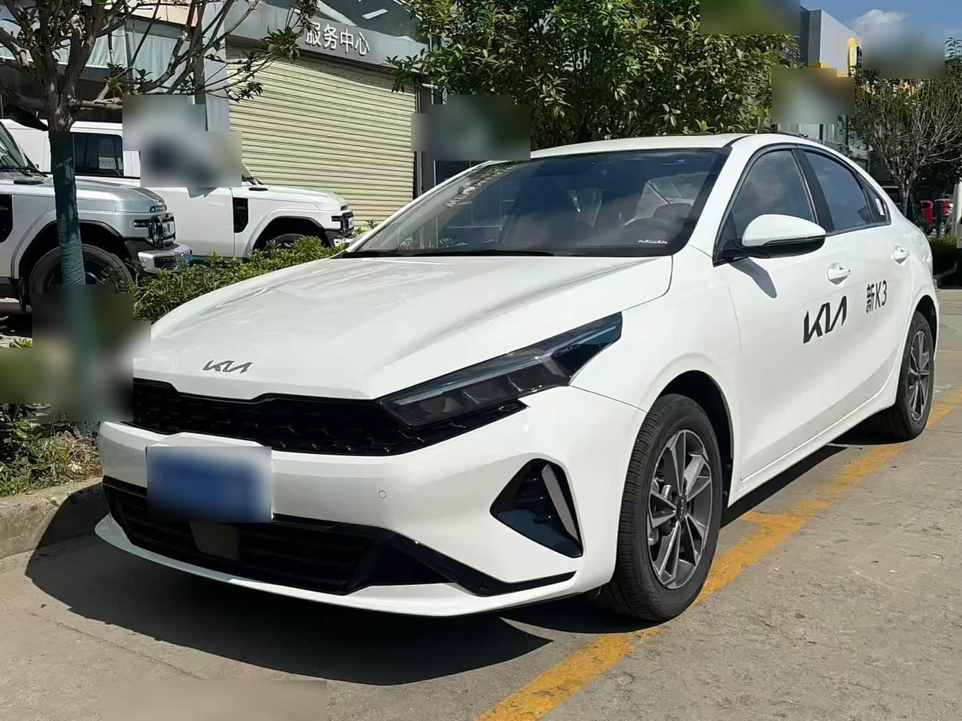 2024 Kia K3 front exterior