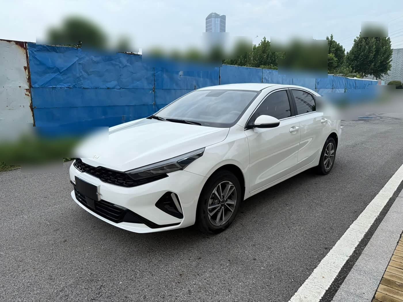 2023 Kia K3 front exterior