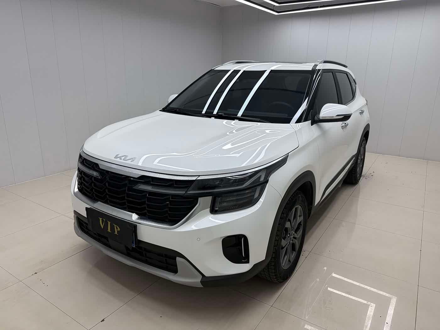 2023 Kia Seltos front exterior