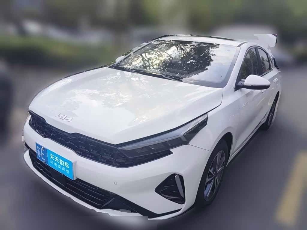 2024 Kia K3 front exterior