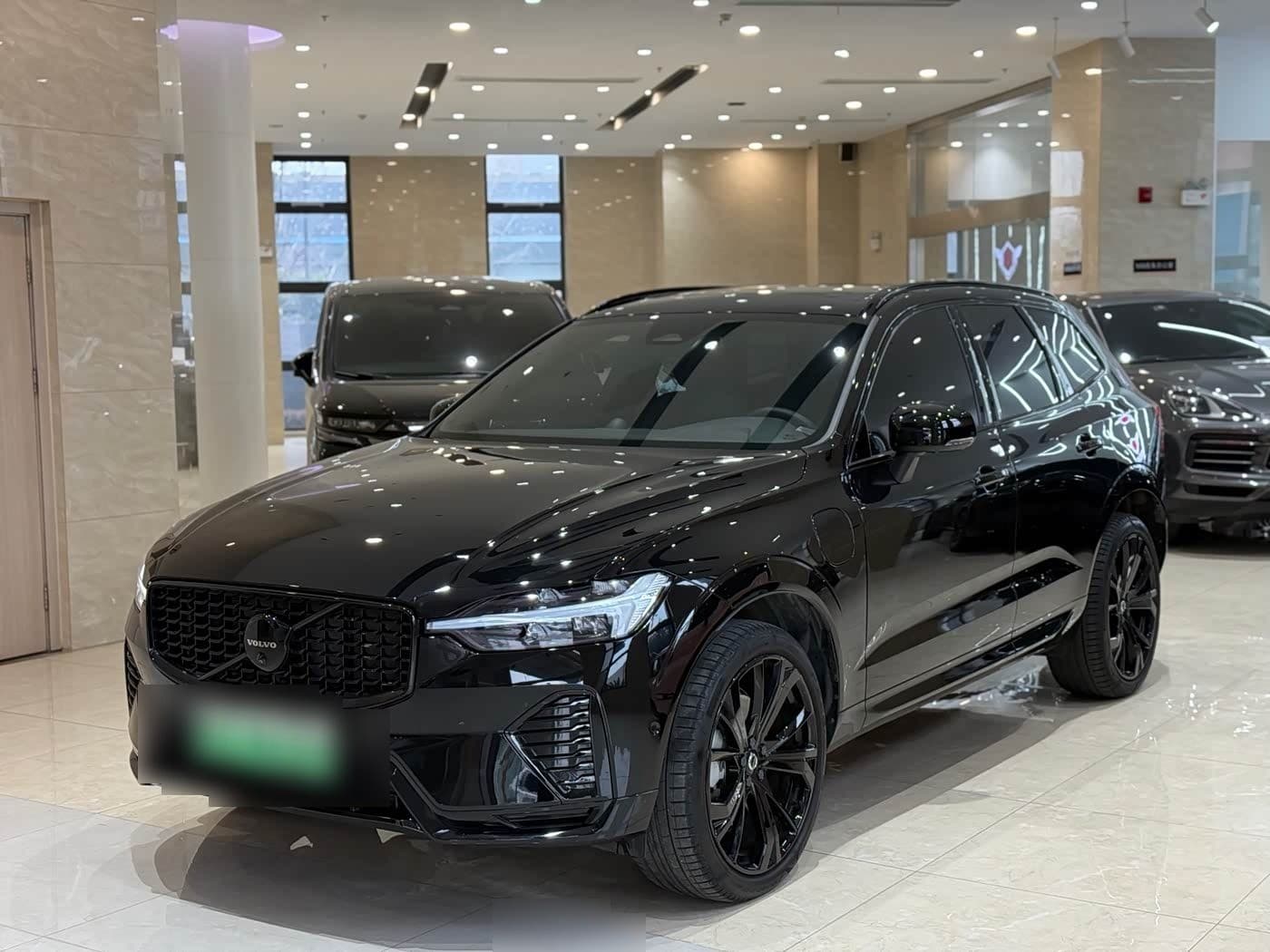 2024 Volvo XC60 Plug-in Hybrid