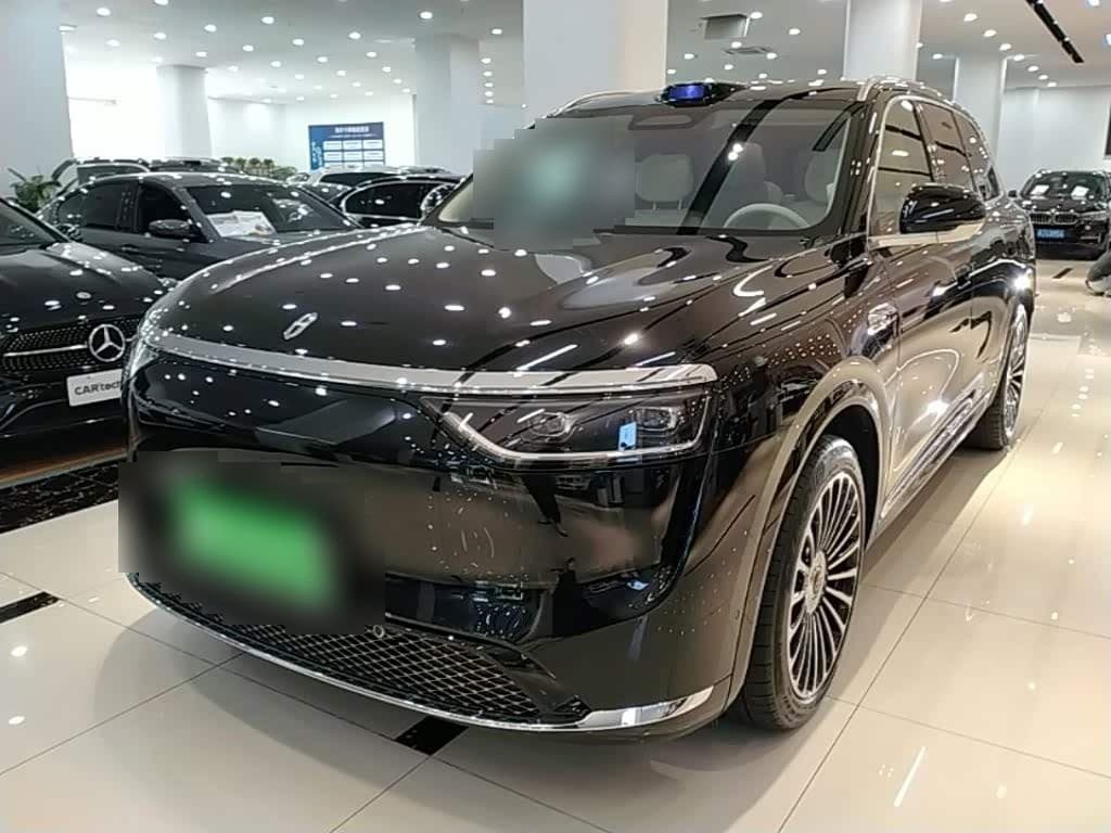 2025 AITO Wenjie AITO M8 front exterior