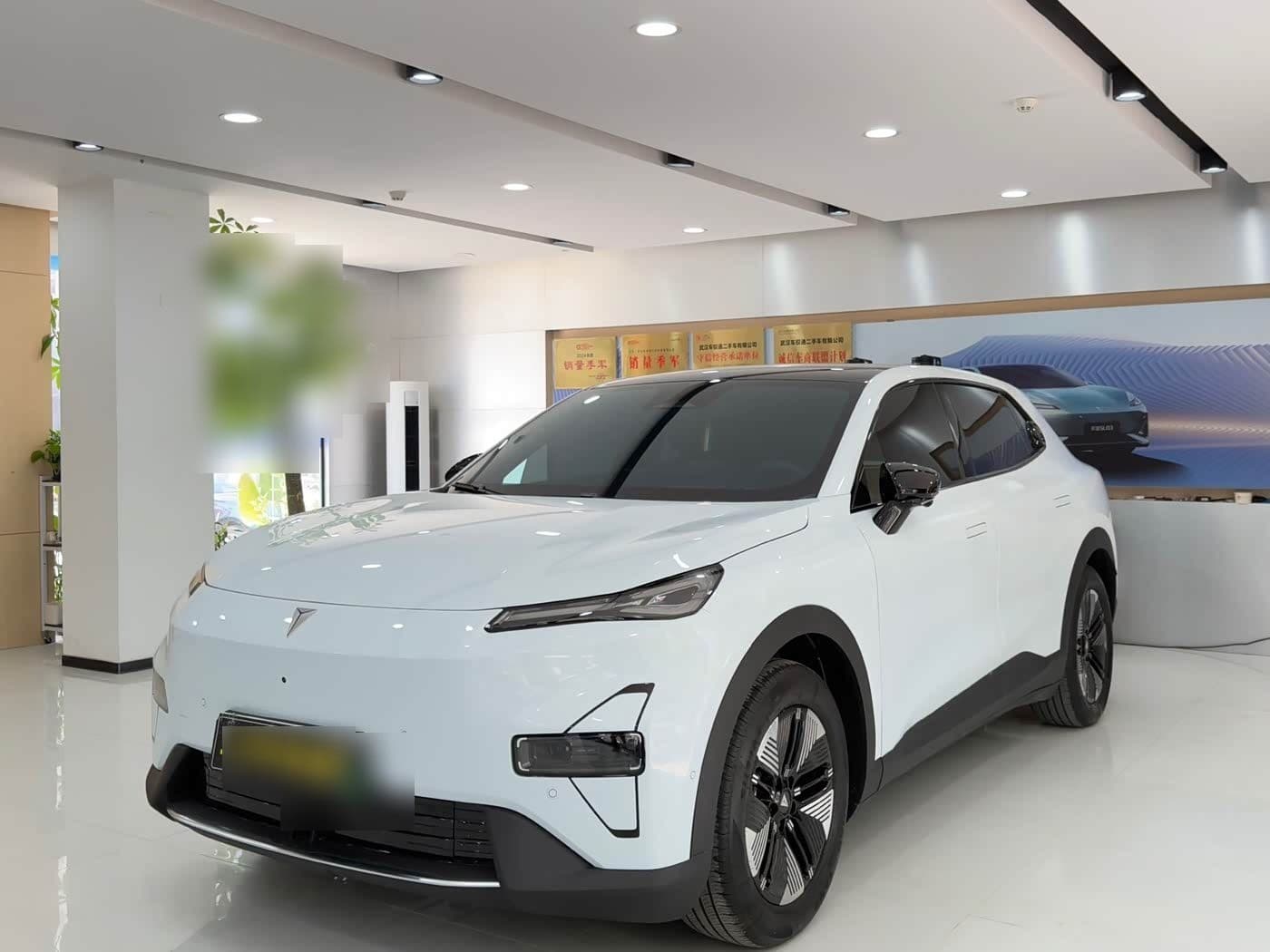 2025 Deepal Shenlan S05 front exterior