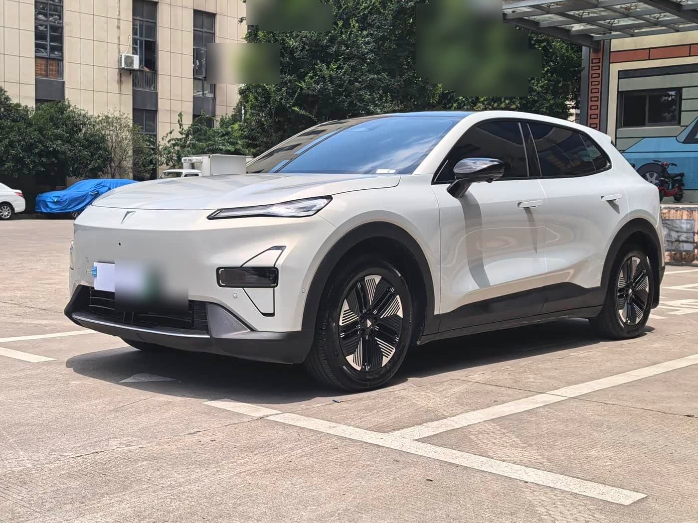 2025 Deepal Shenlan S05 front exterior