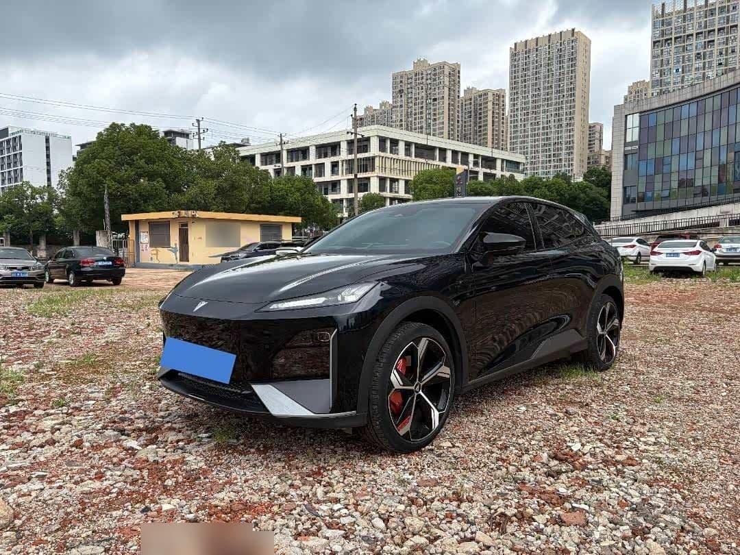 2023 Deepal S07 front exterior