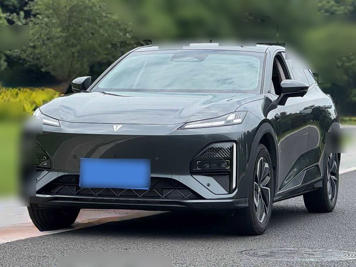 2025 Deepal S07 front exterior