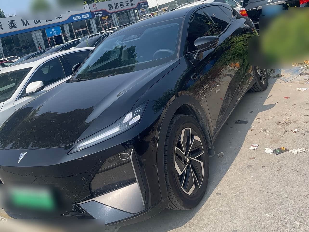 2025 Deepal S07 front exterior