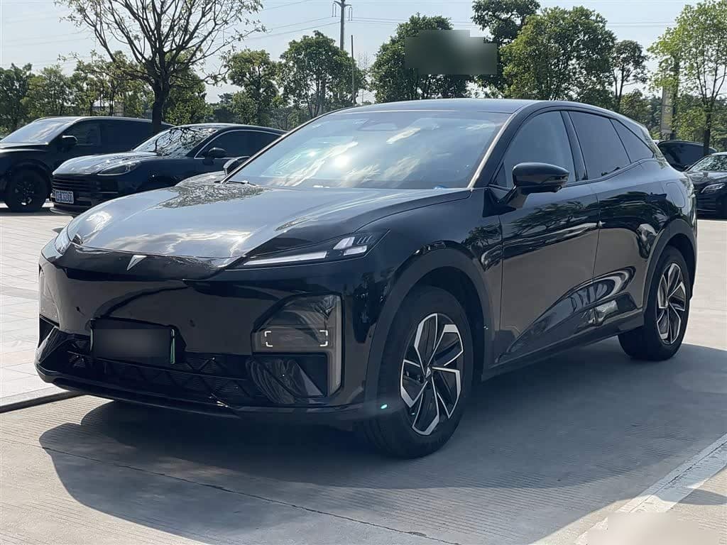 2025 Deepal S07 front exterior
