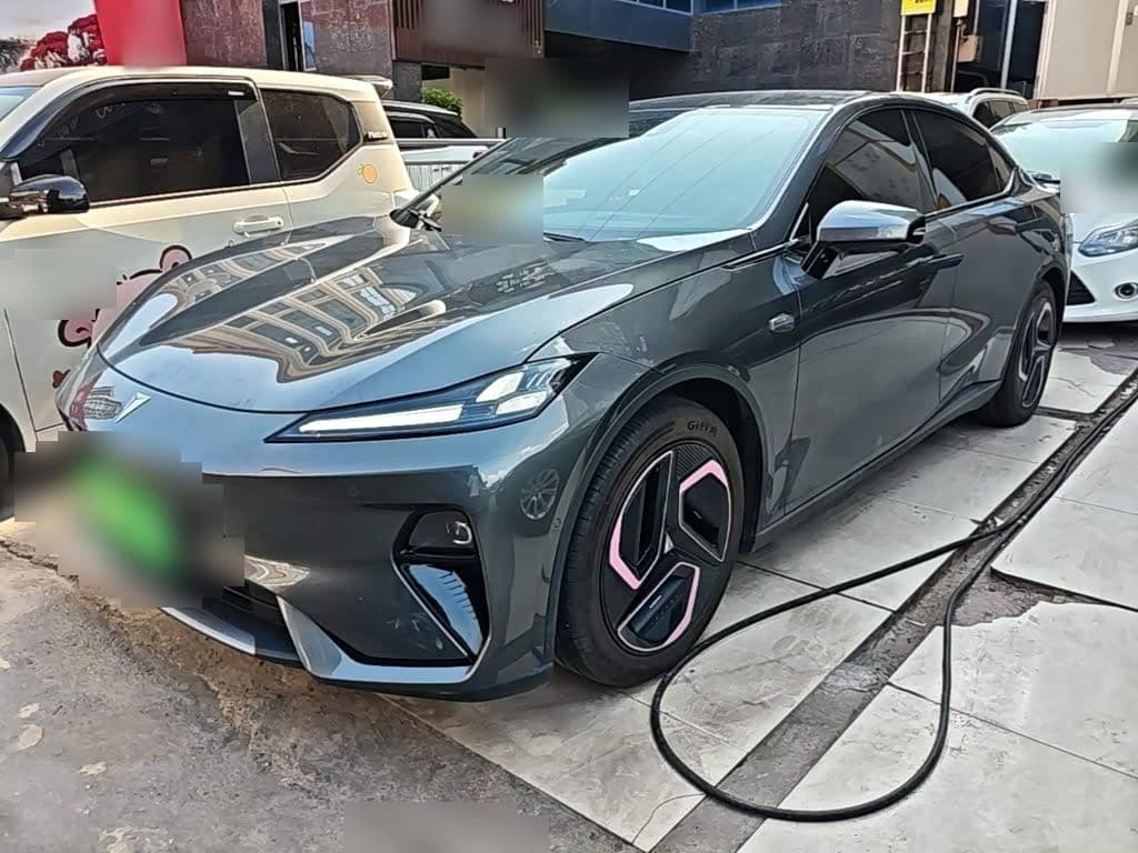 2025 Deepal Shenlan L07 front exterior