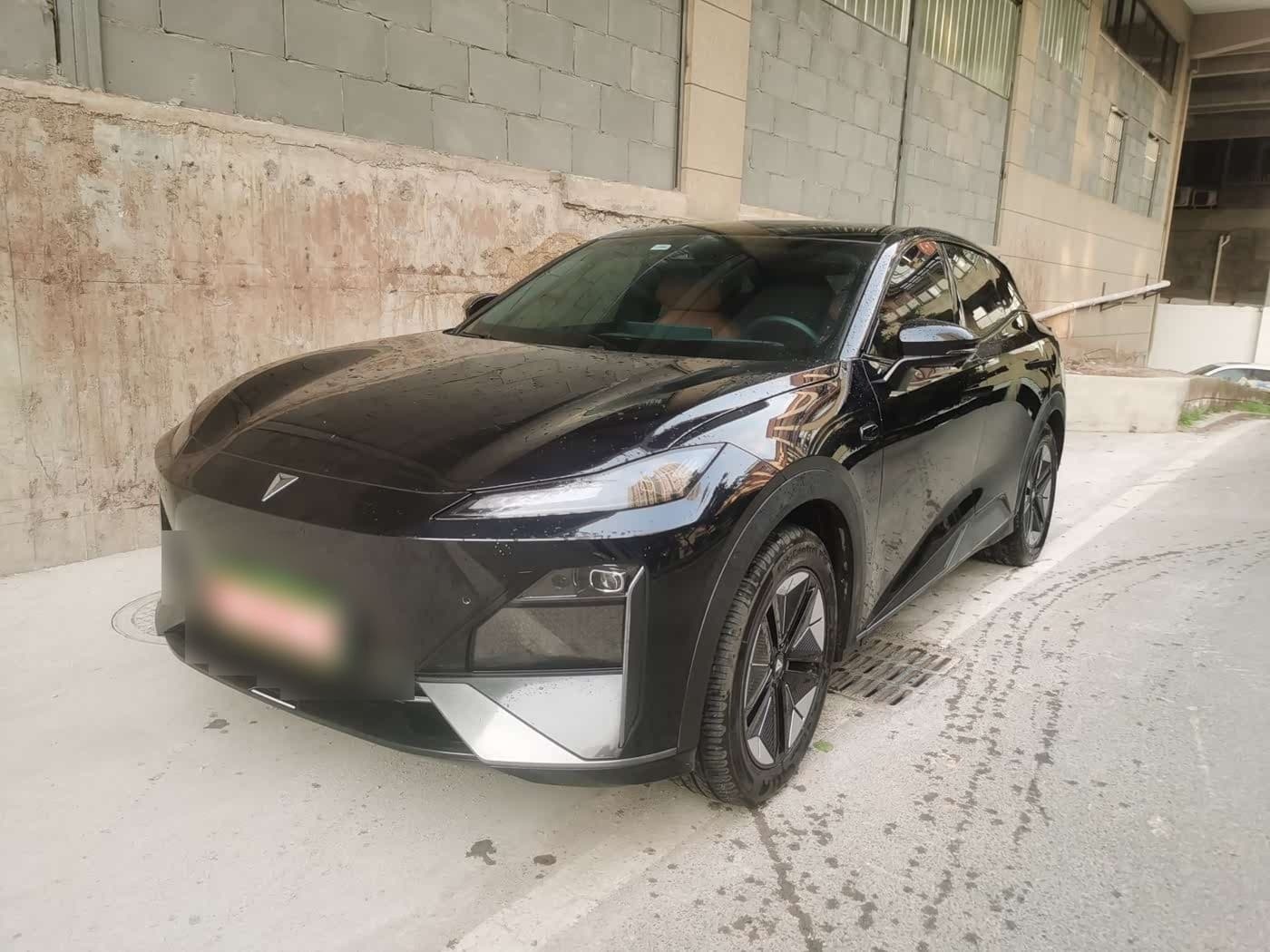2023 Deepal S07 front exterior