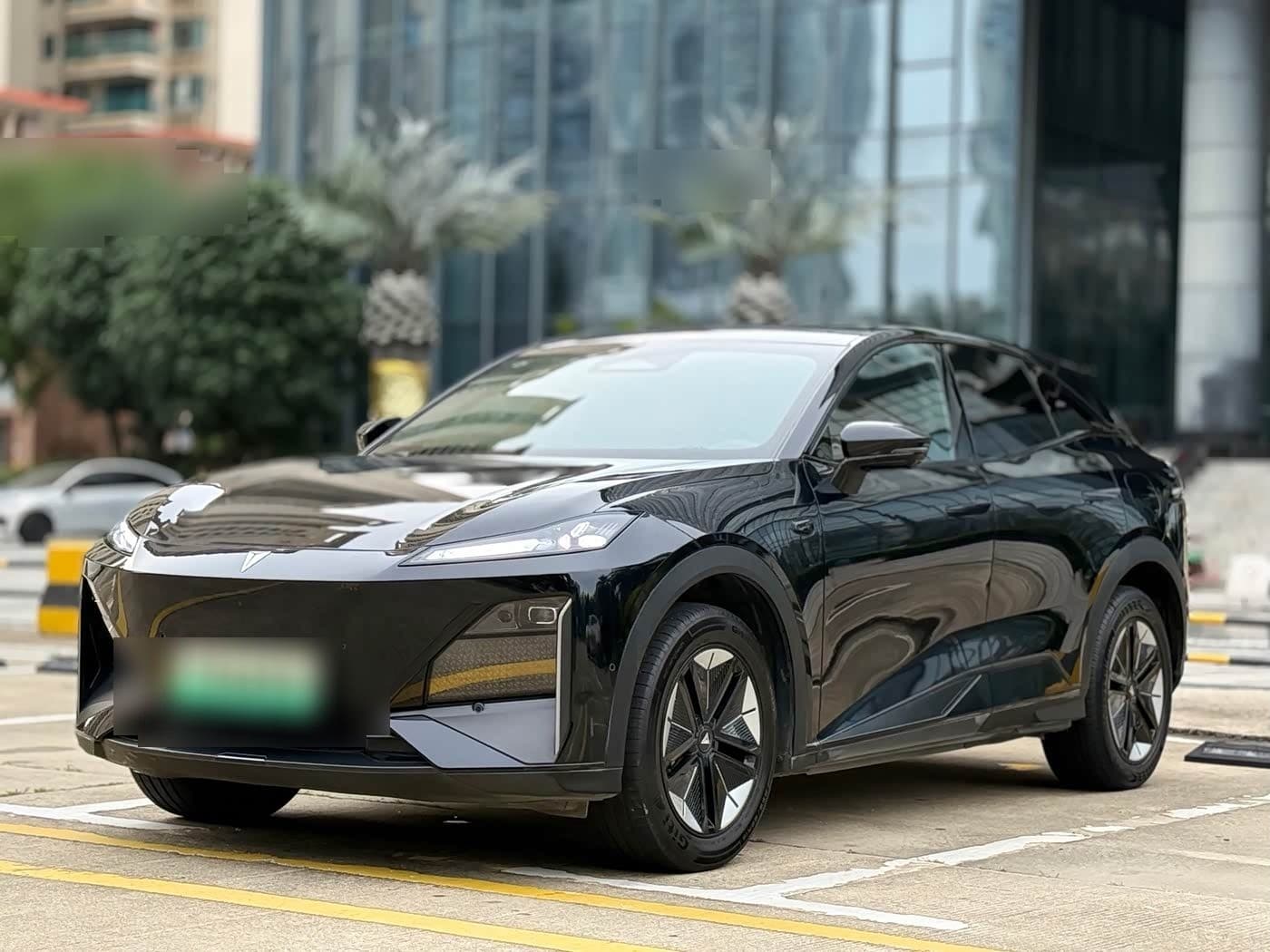 2025 Deepal S07 front exterior