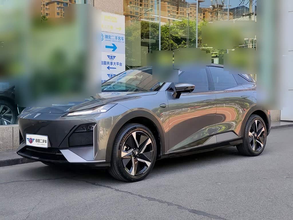 2023 Deepal S07 front exterior