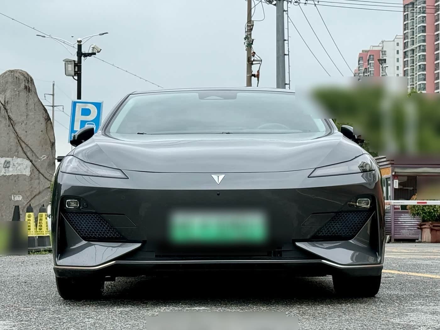 2023 Deepal SL03 front exterior
