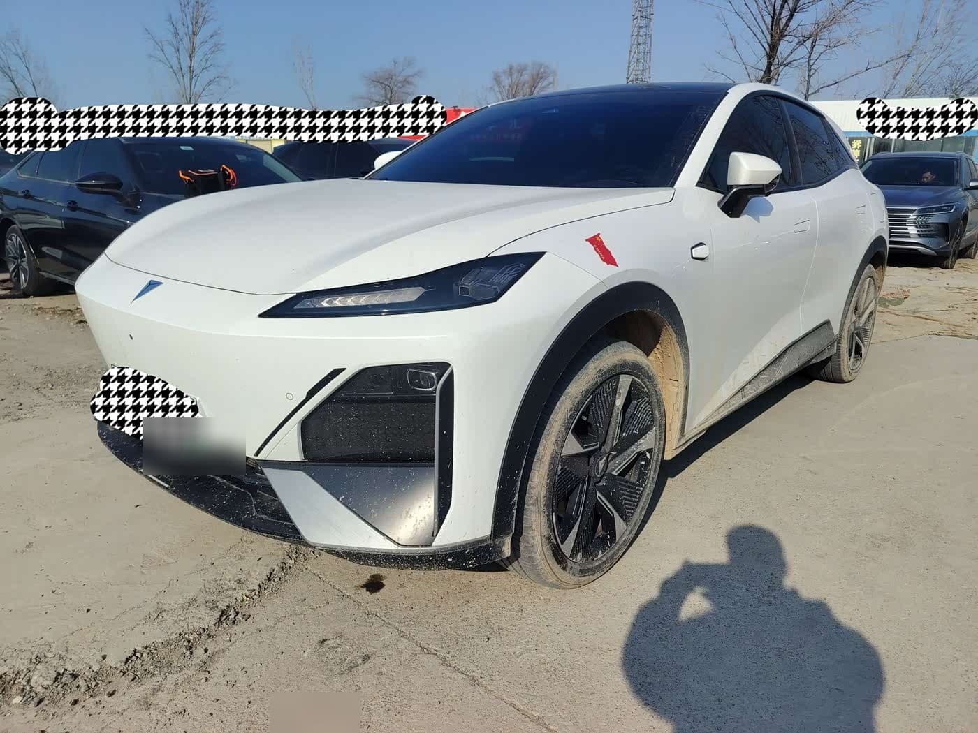 2023 Deepal S07 front exterior