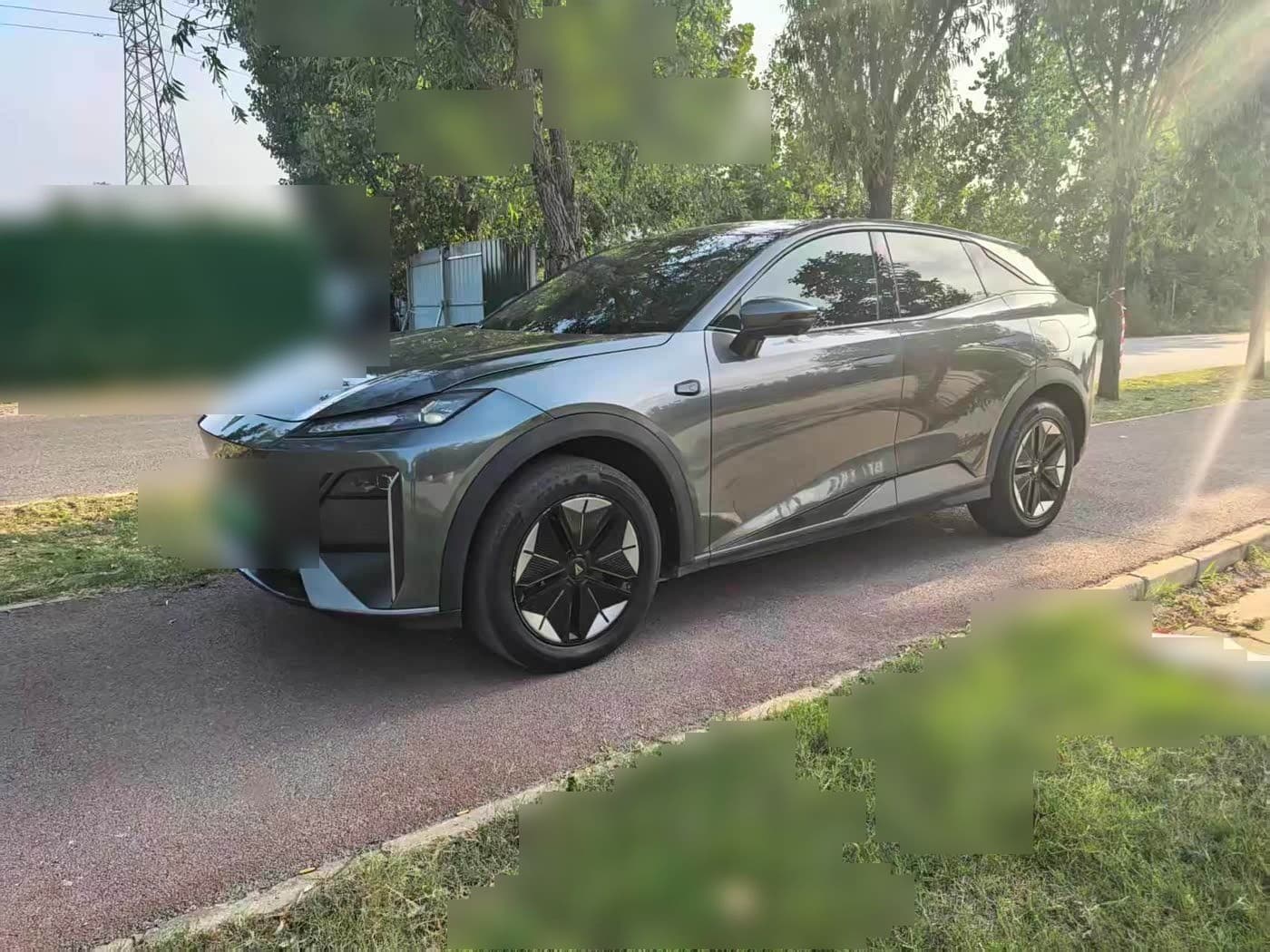 2024 Deepal S07 front exterior