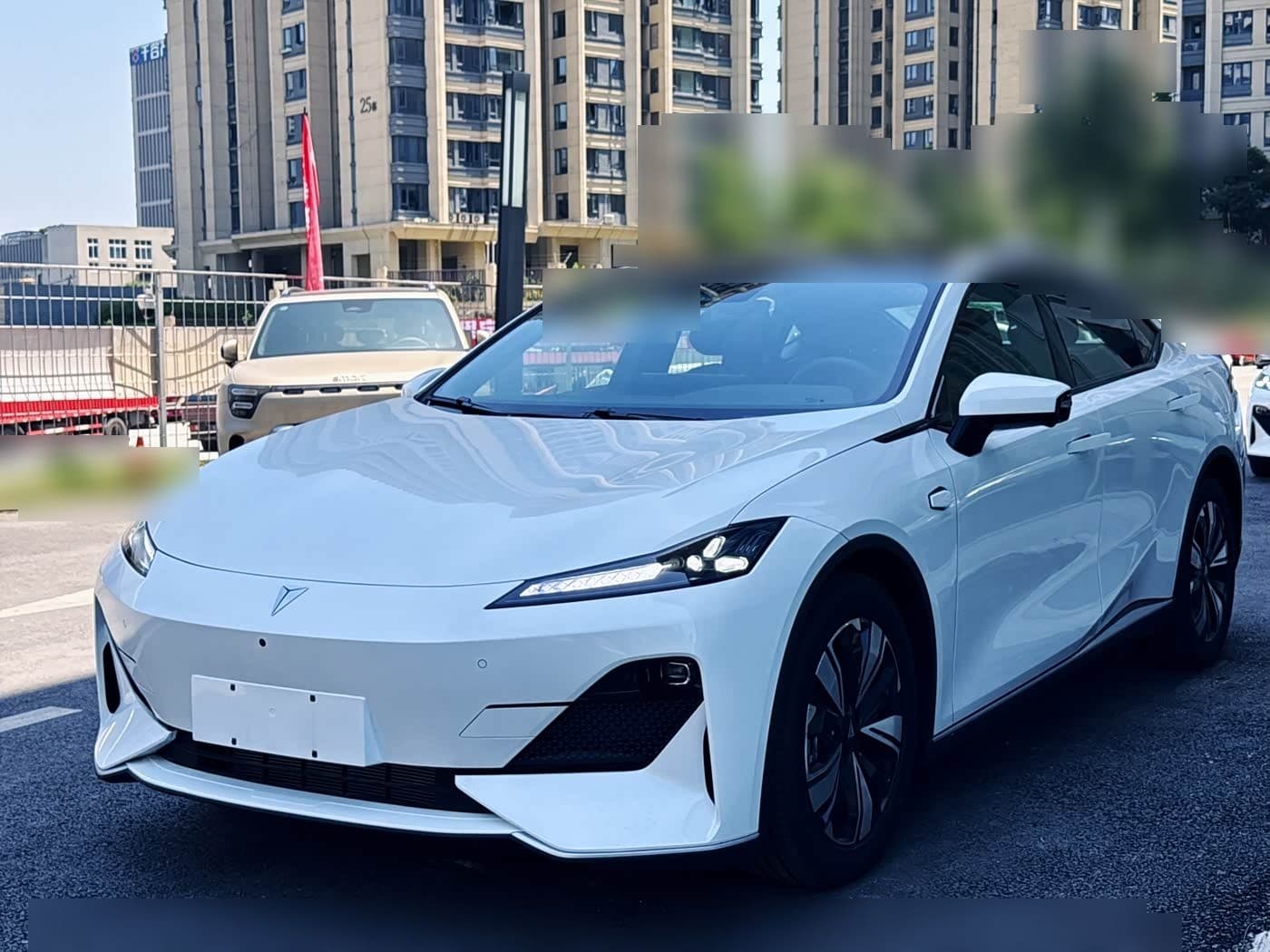2024 Deepal SL03 front exterior