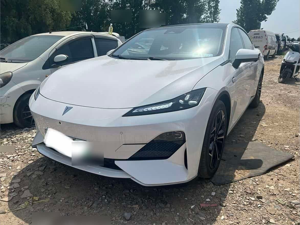 2024 Deepal SL03 front exterior