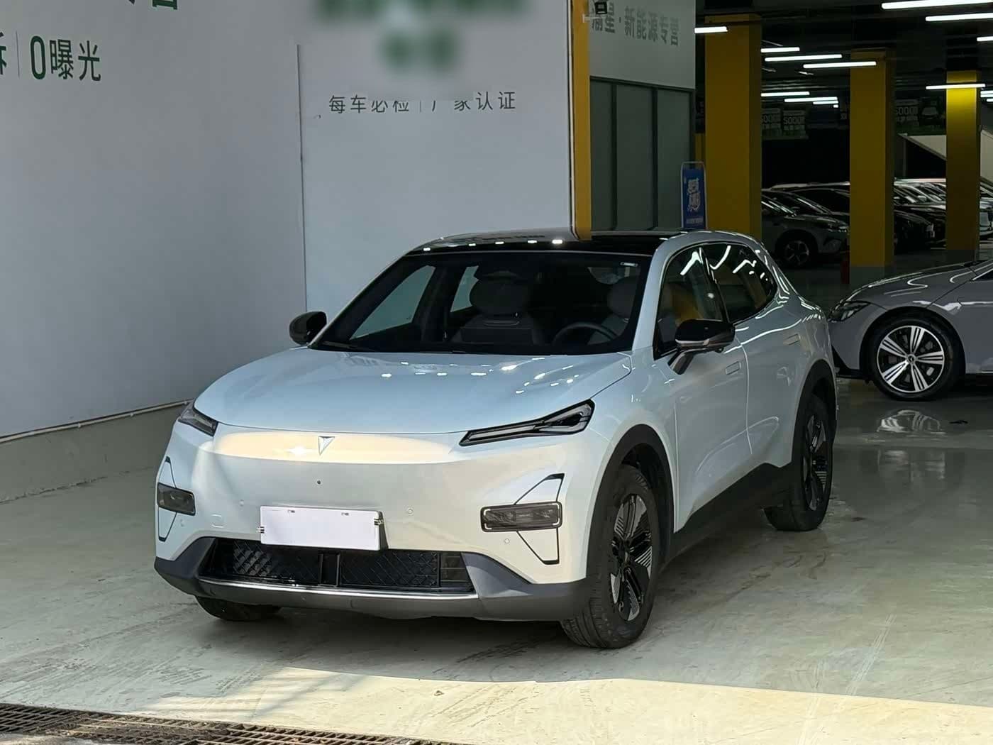 2025 Deepal Shenlan S05 front exterior