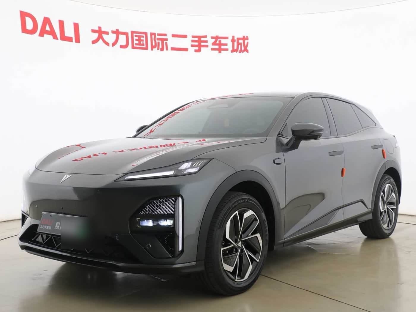 2025 Deepal S07 front exterior